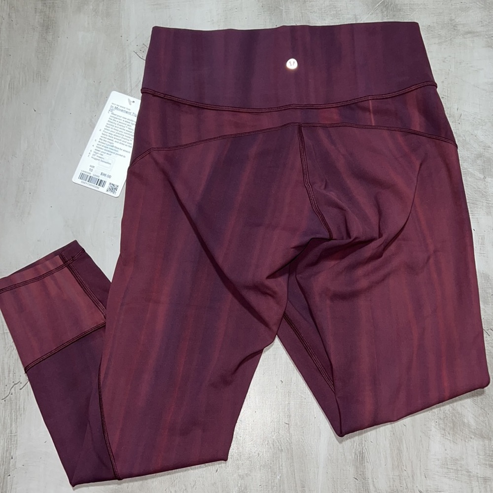 🍋🦄Lululemon In Movement Tight 25” *Everlux, NWT - Picture 8 of 12